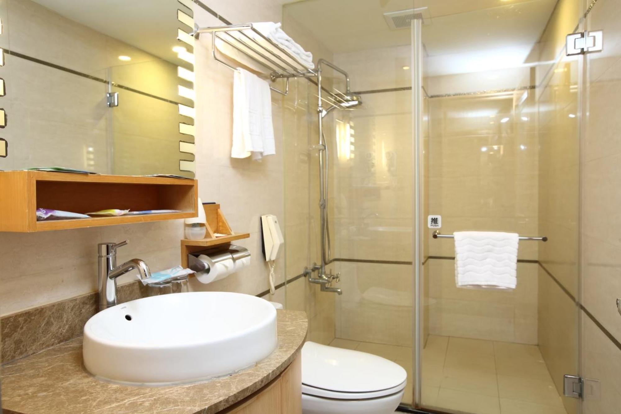 Jin Hua Hotel Lotung Kültér fotó