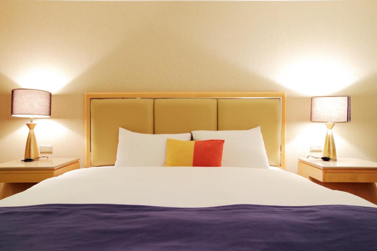Jin Hua Hotel Lotung Kültér fotó