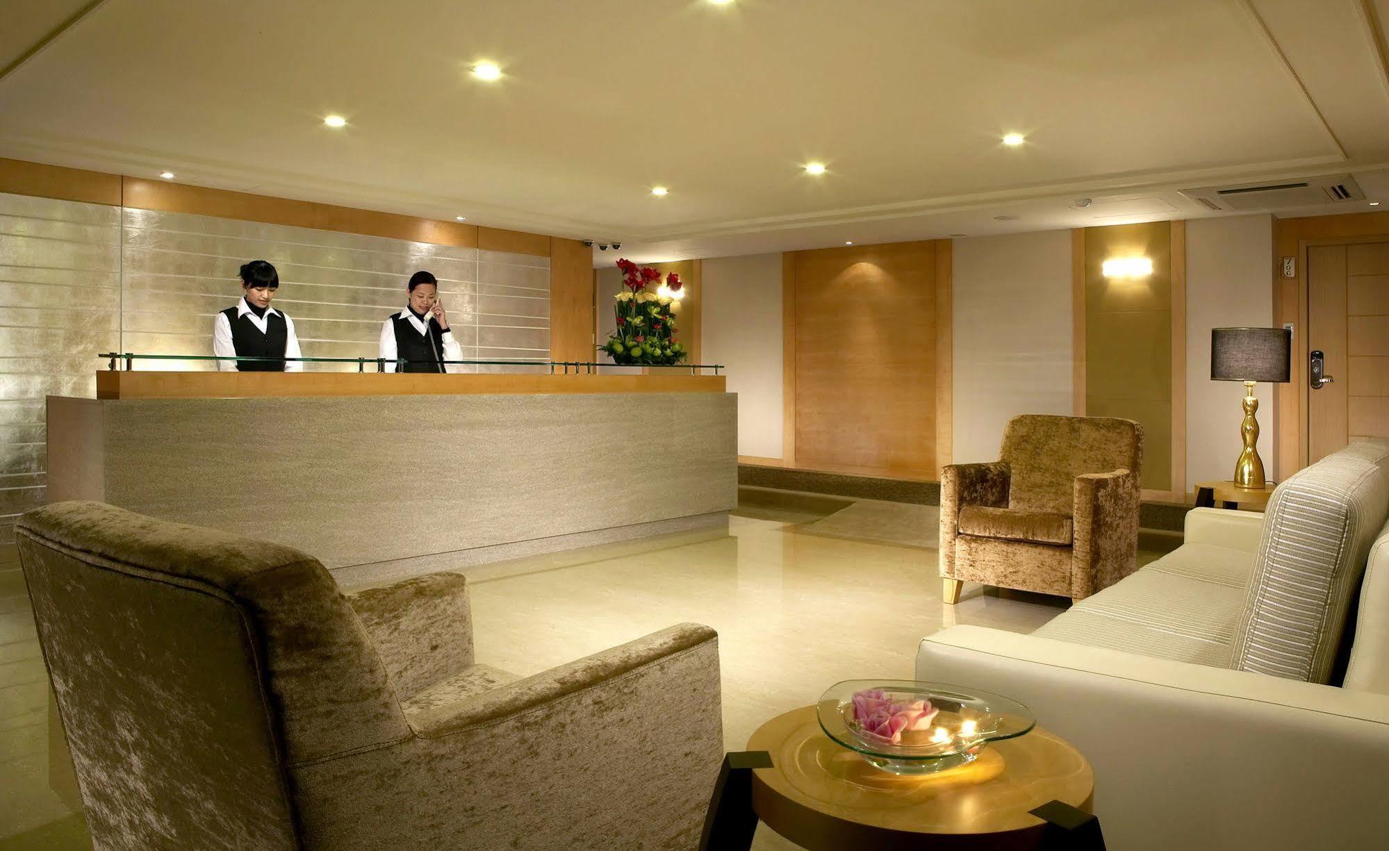 Jin Hua Hotel Lotung Kültér fotó
