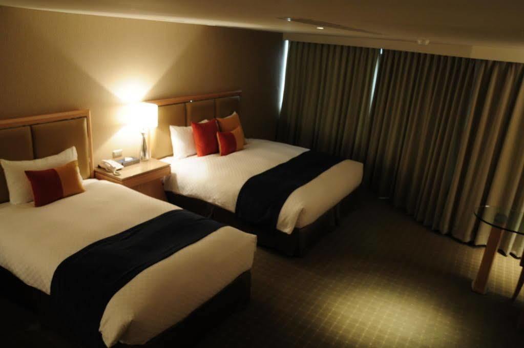 Jin Hua Hotel Lotung Kültér fotó
